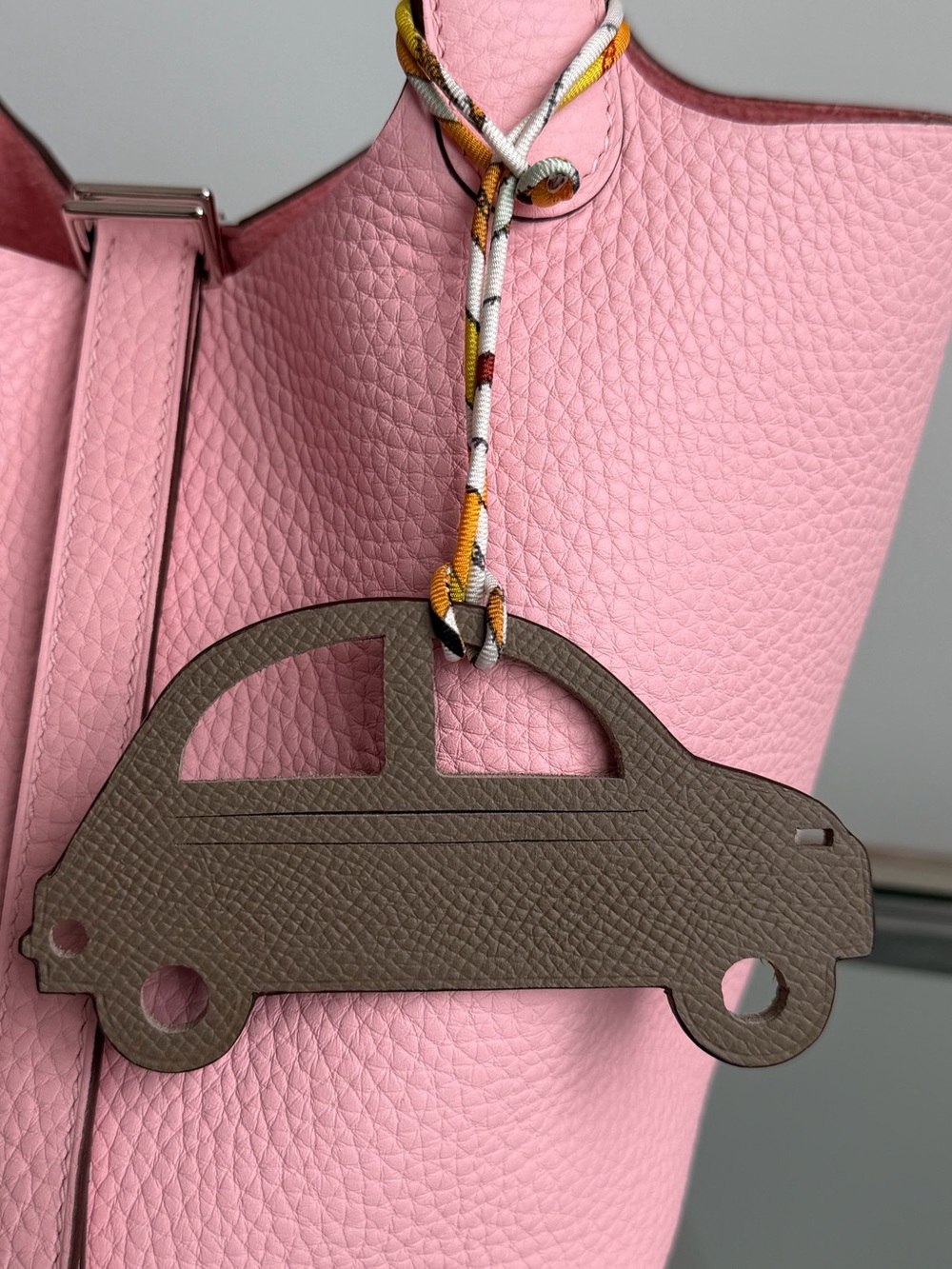 Hermès Italian Car Leather Charm in Etoupè. Petit h 🎉 - Picture 3 of 7